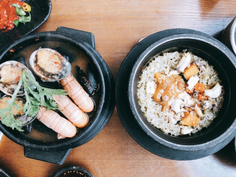 나홀로뚝배기 이미지