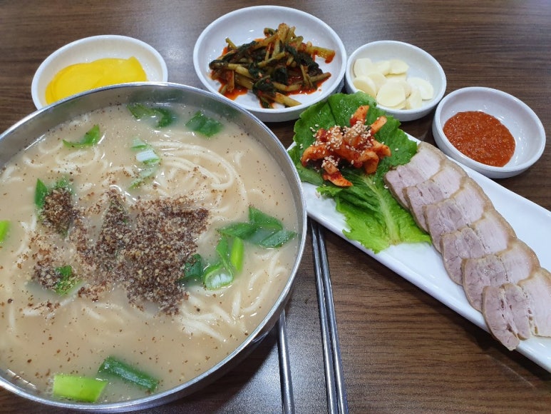 신도칼국수 이미지
