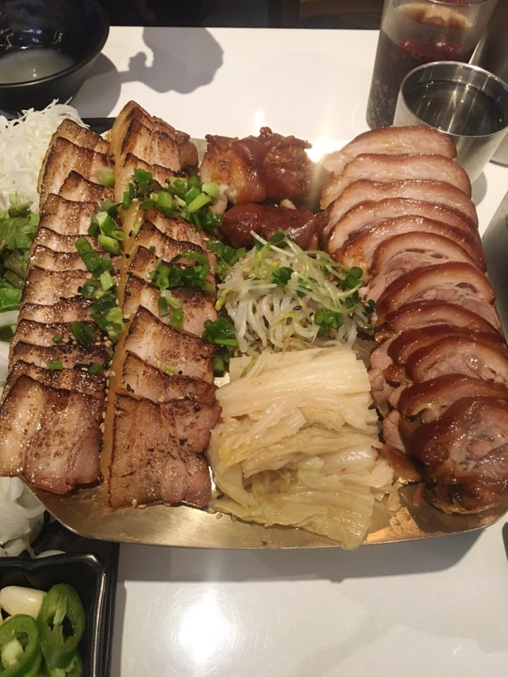 족발쌀롱 이미지