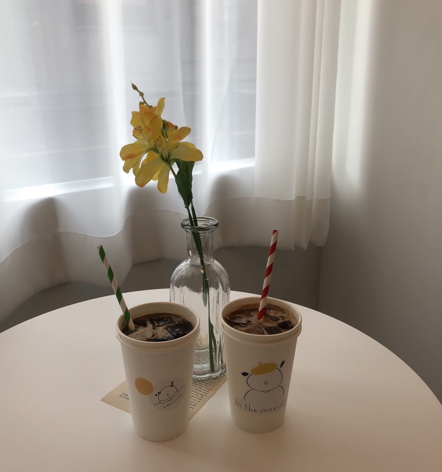 카페 인더모닝 이미지