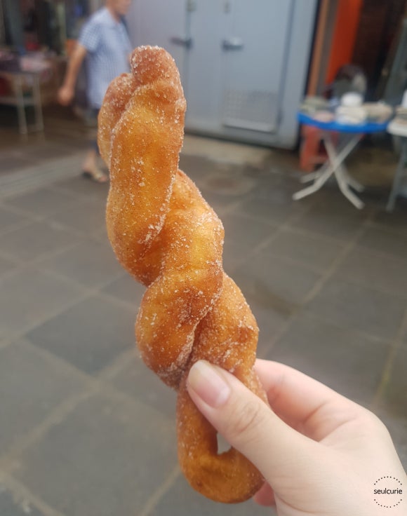 부라보꽈배기 이미지