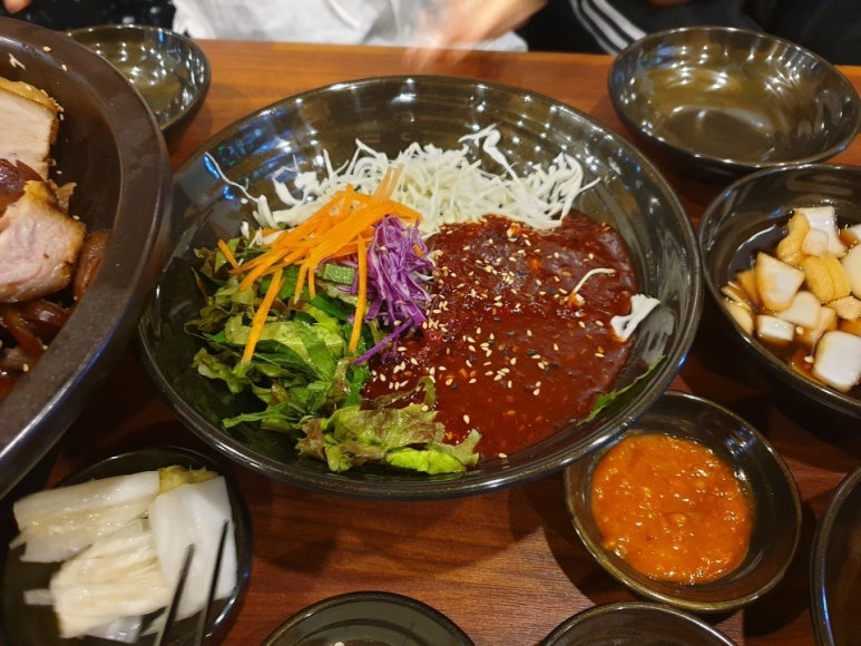황도화덕족발 이미지