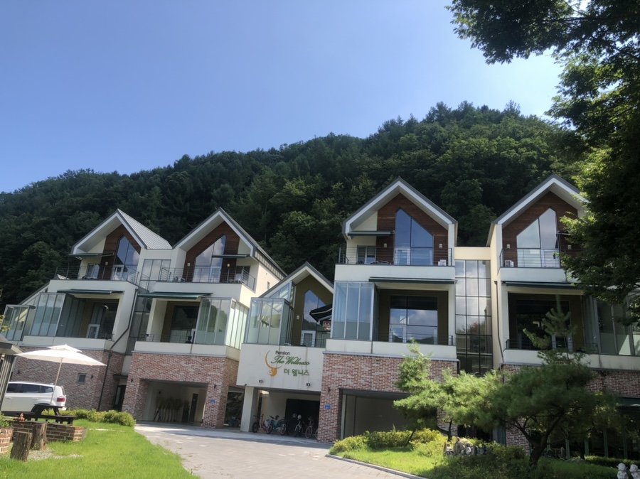 더웰니스펜션 이미지