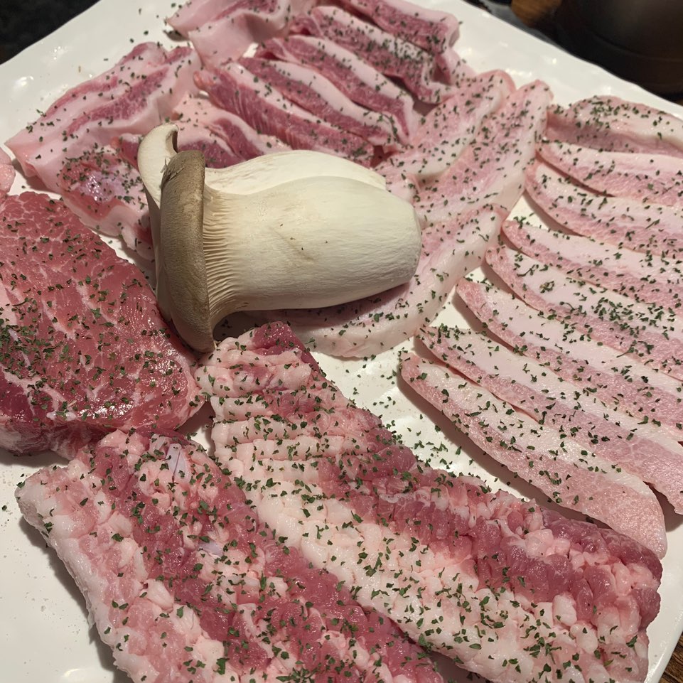 만수생고기 이미지