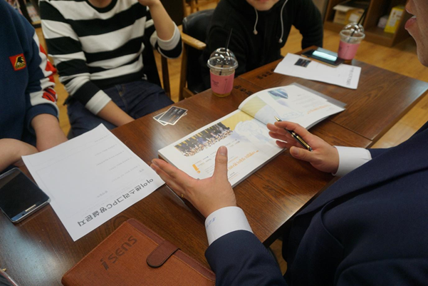 여기는 피씨방 이미지
