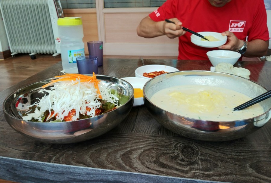 웅촌비빔국수 이미지