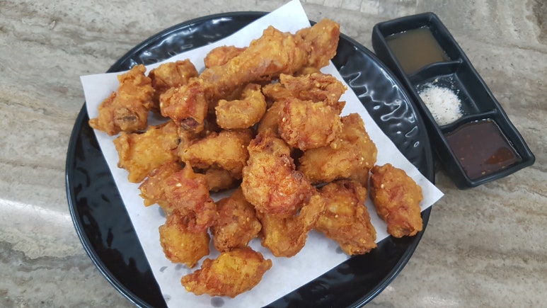 조아서치킨 이미지