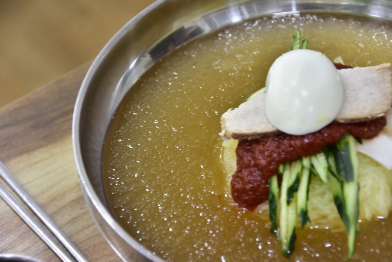 달전밀면 이미지