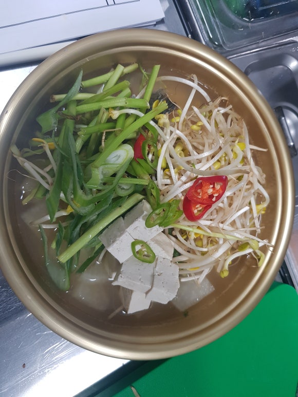 봉춘다방 이미지