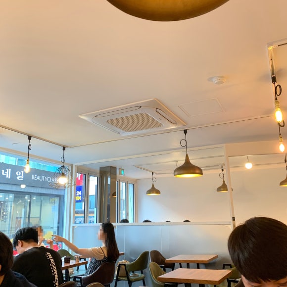 청춘덮밥 이미지