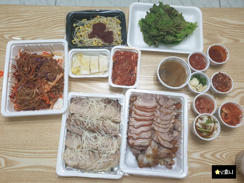 세가족족발 이미지