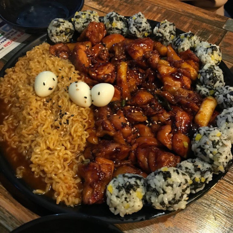 역전의통닭 이미지