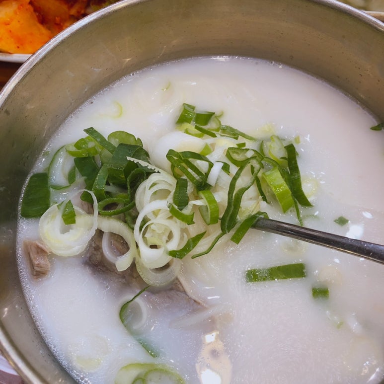 하영호신촌설렁탕 이미지