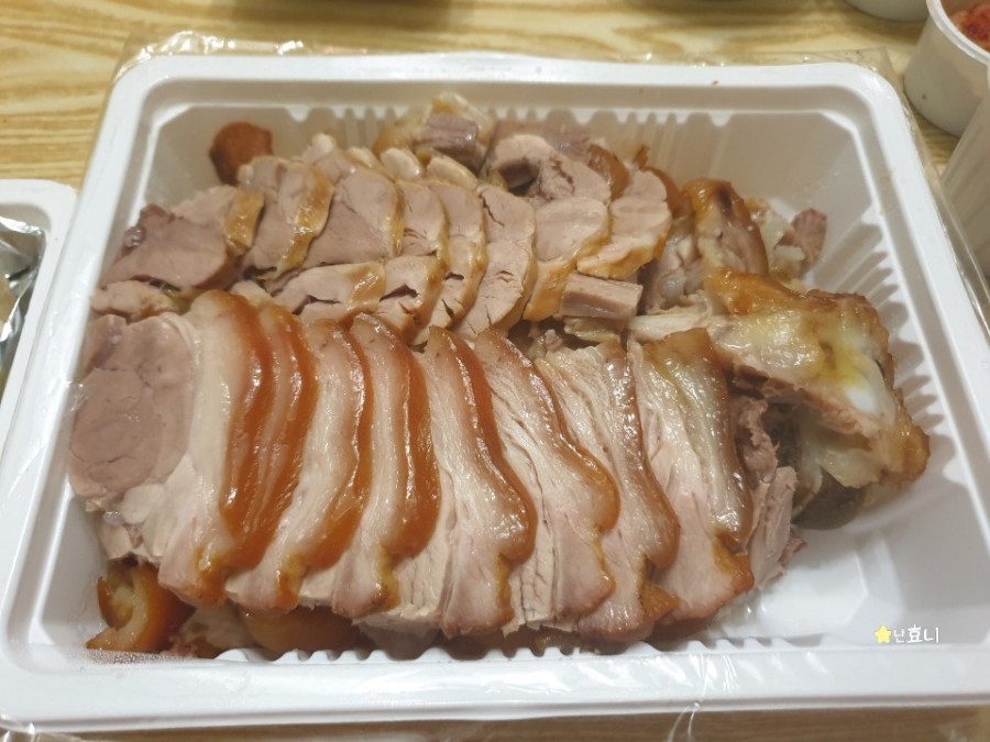 세가족족발 이미지