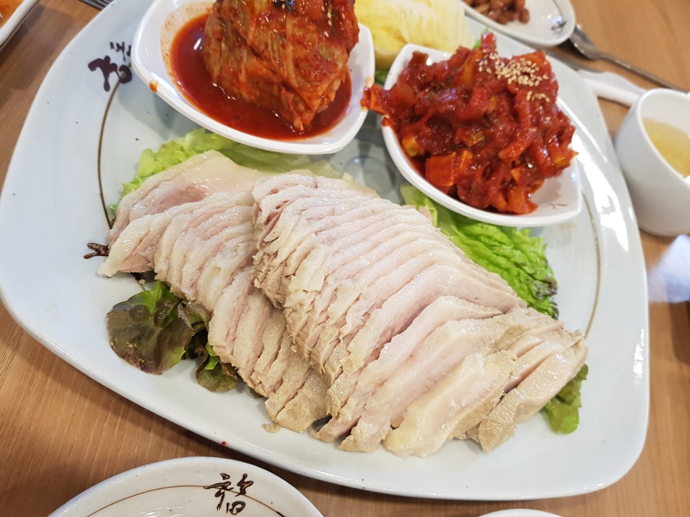 궁돈보쌈 이미지
