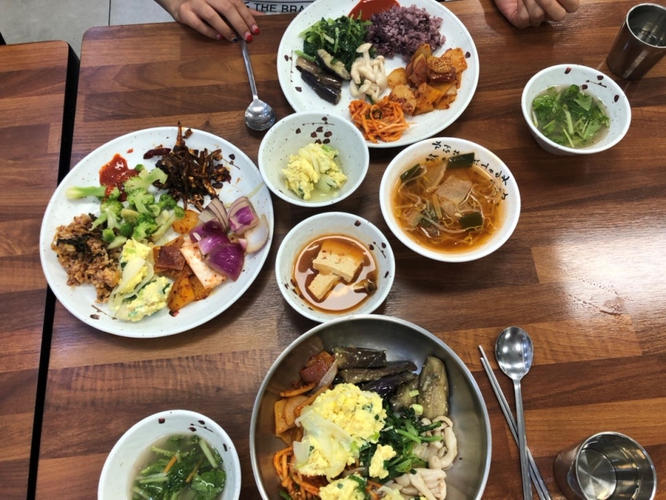 영푸드한식부페 이미지