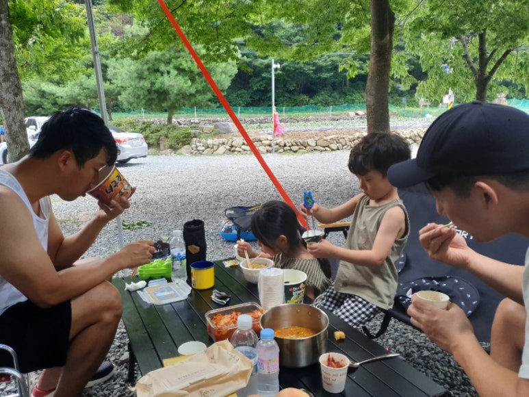 월악오토캠핑장 이미지