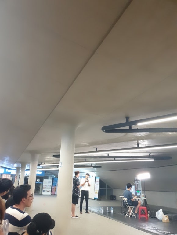창현헤어 이미지
