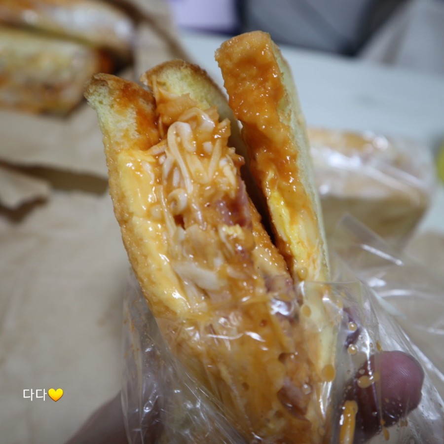 달봉토스트 이미지