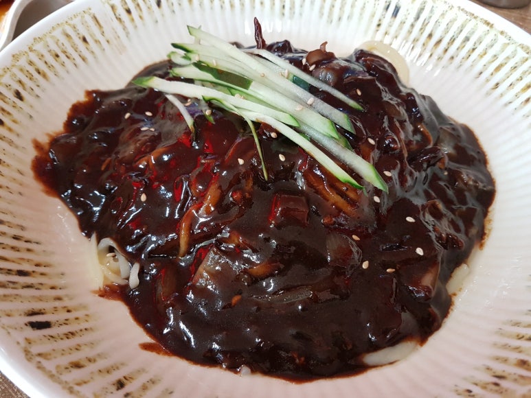 수타큰손짜장 이미지