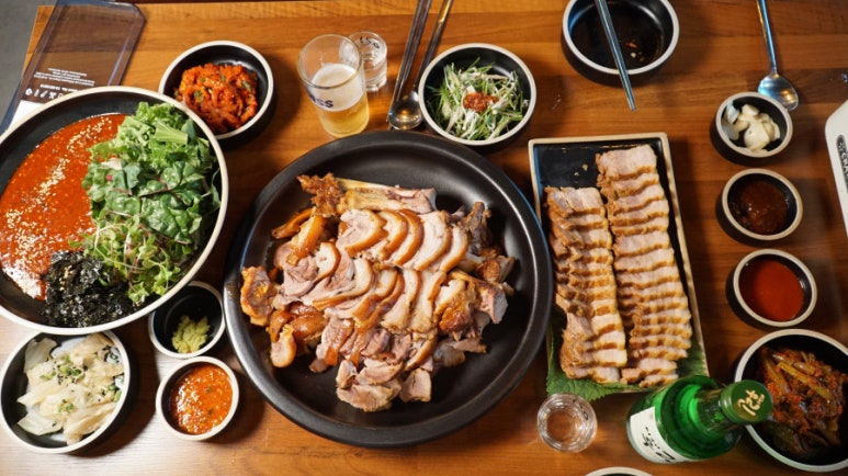 심야족발대전 이미지
