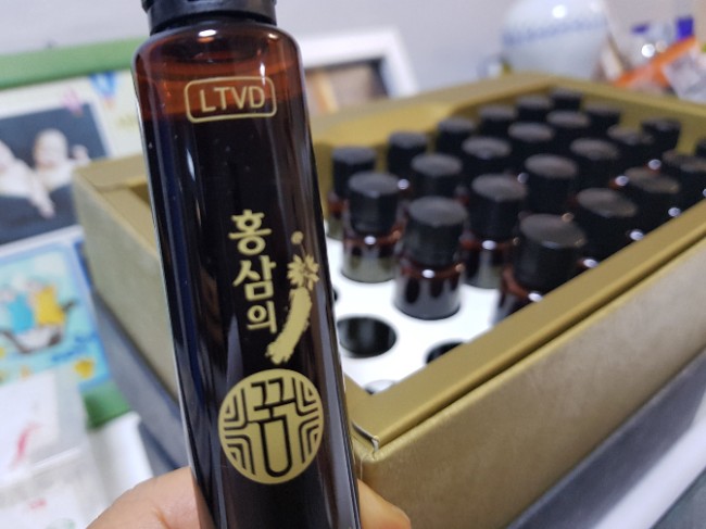 흙뿌리진안홍삼 이미지