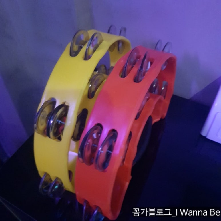 탬버린노래클럽 이미지