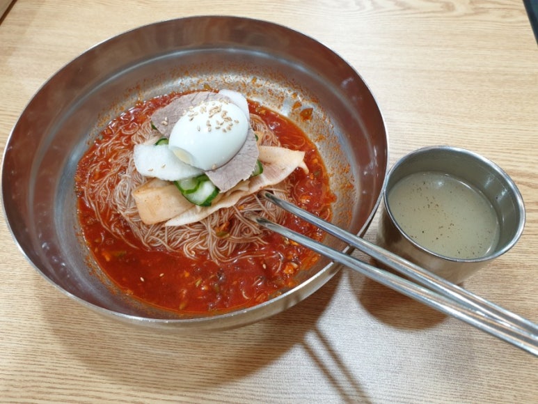 맛깔손 이미지