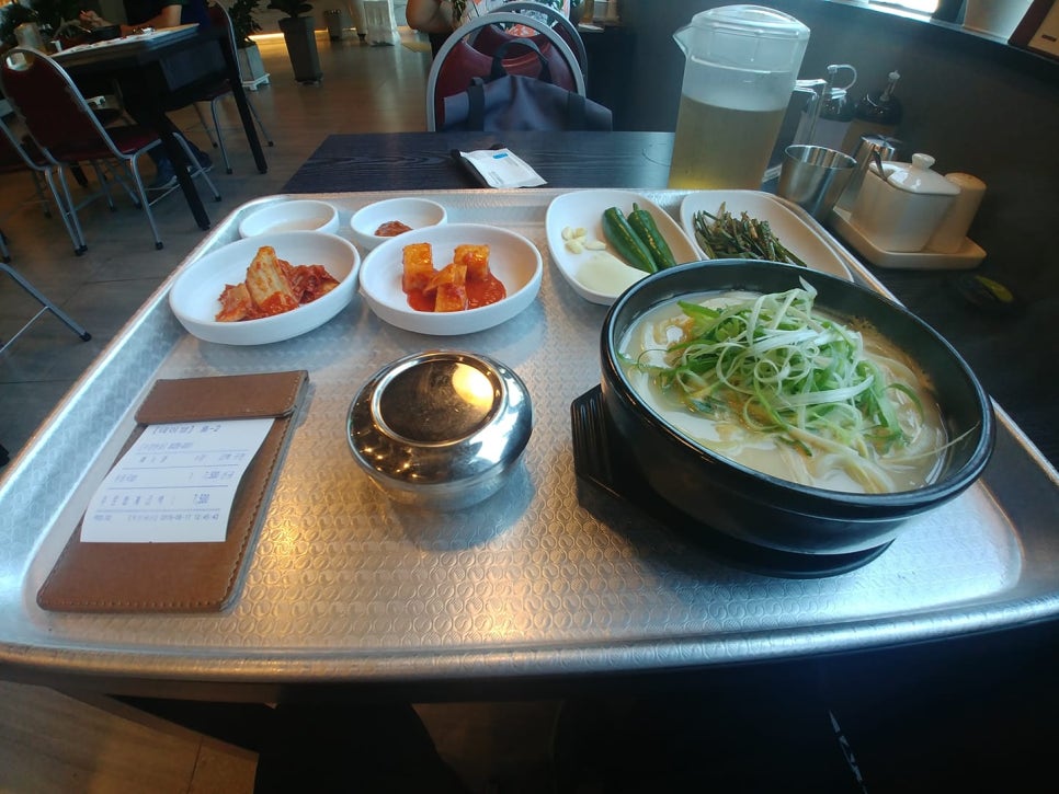 야리돼지국밥 이미지