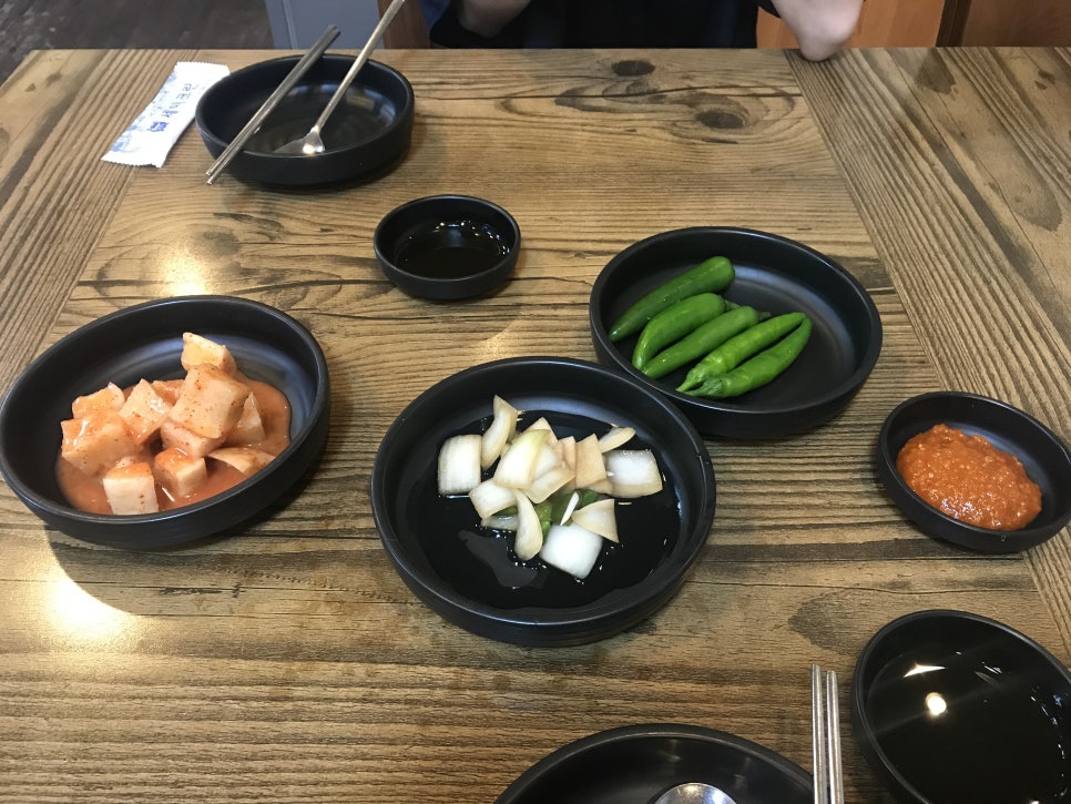 천천만만 감자탕 이미지