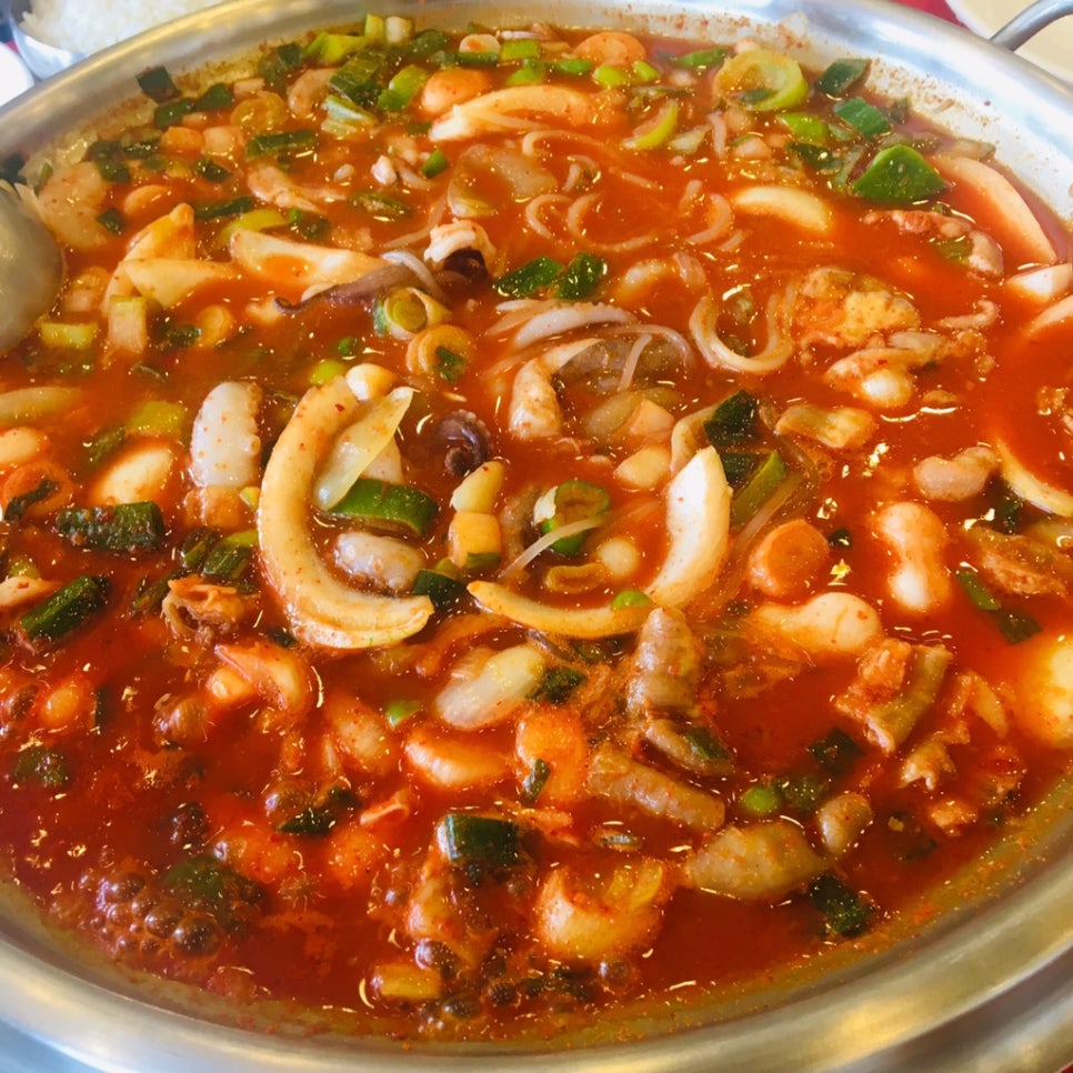 놀부보쌈앤부대찌개 이미지