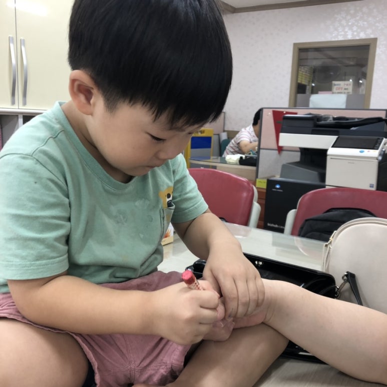 예하네일 이미지