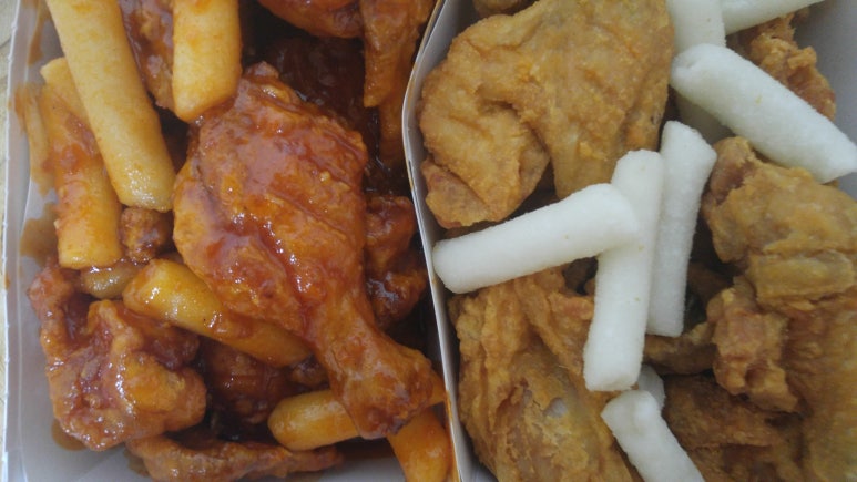 경아두마리치킨 이미지