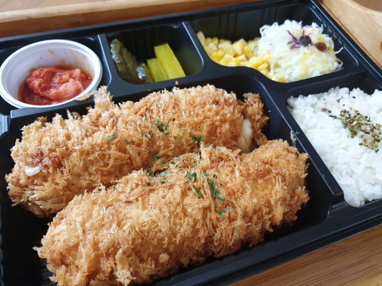 여기;돈까스 이미지