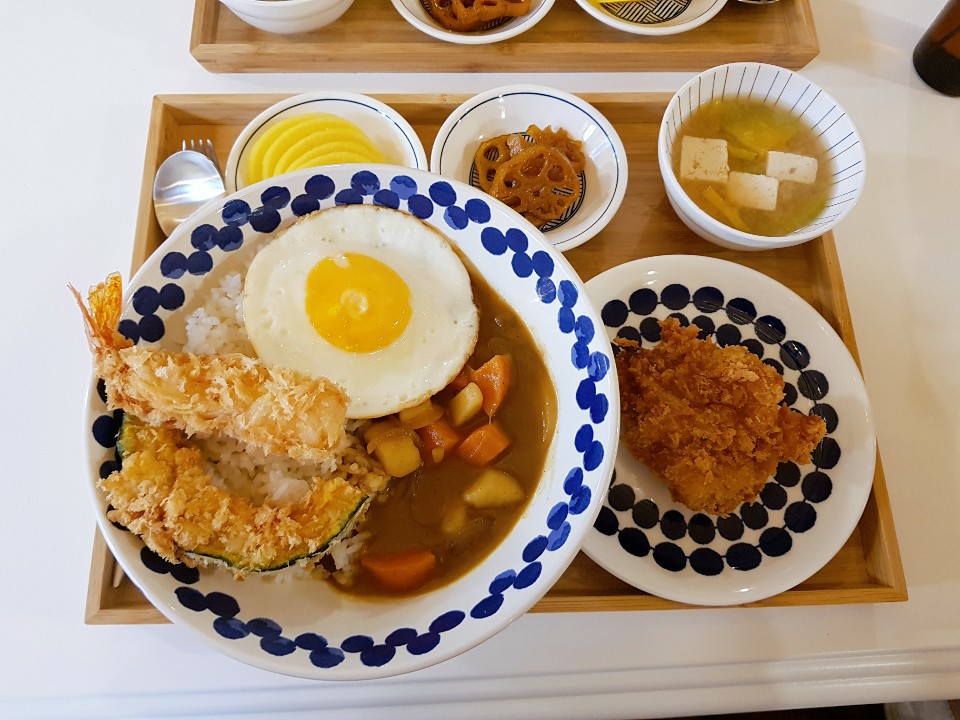 카레공간 이미지