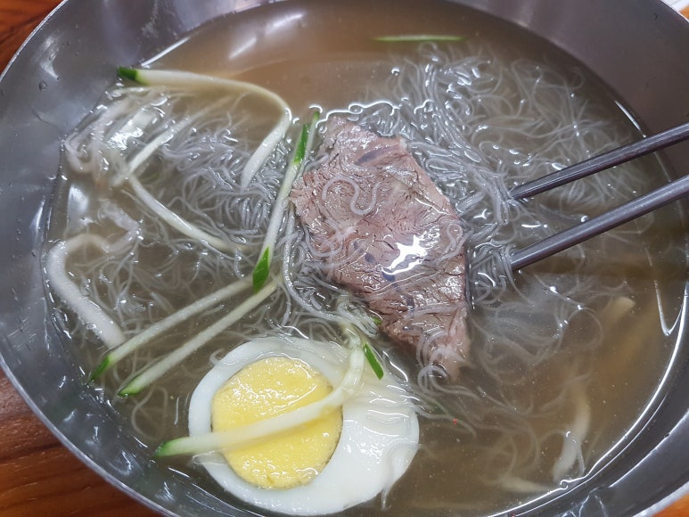 함흥냉면 이미지