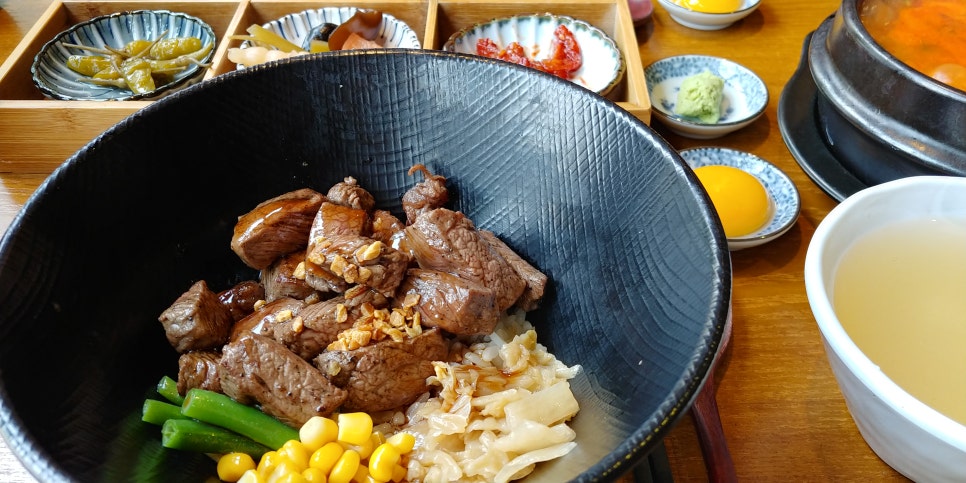 정우미트 이미지