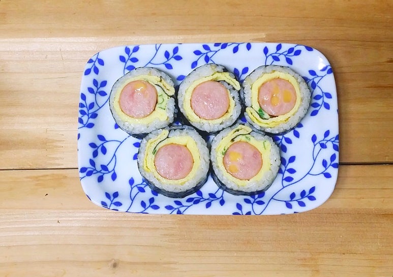햄을품은김밥 이미지