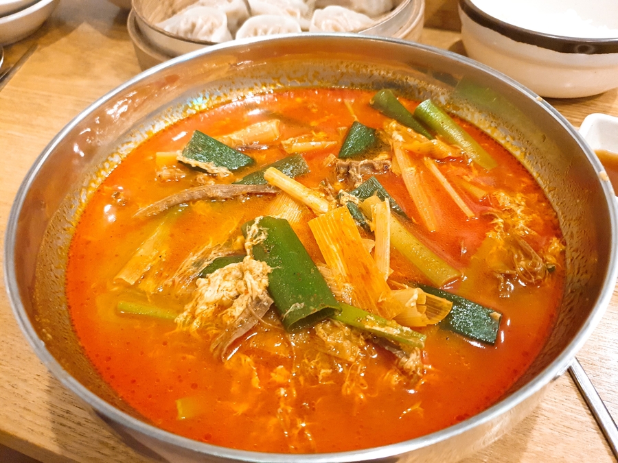 명품전통육개장 이미지