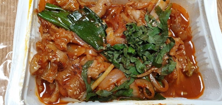 더꼬치다 이미지