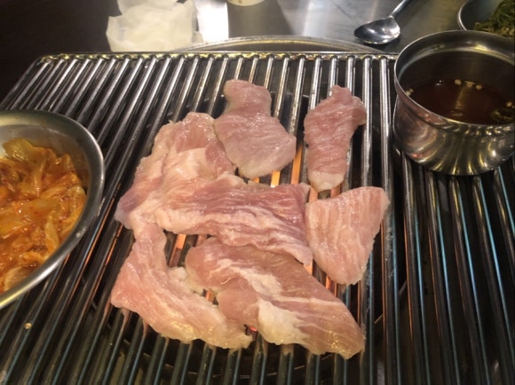 한성뒷고기 이미지