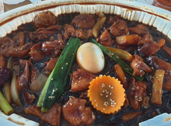 행복한찜닭 이미지