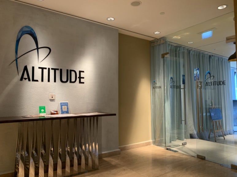 알티튜드(Altitude) 이미지