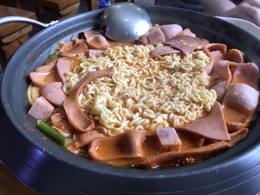 부대찌개VS삼겹살해뜰면 이미지