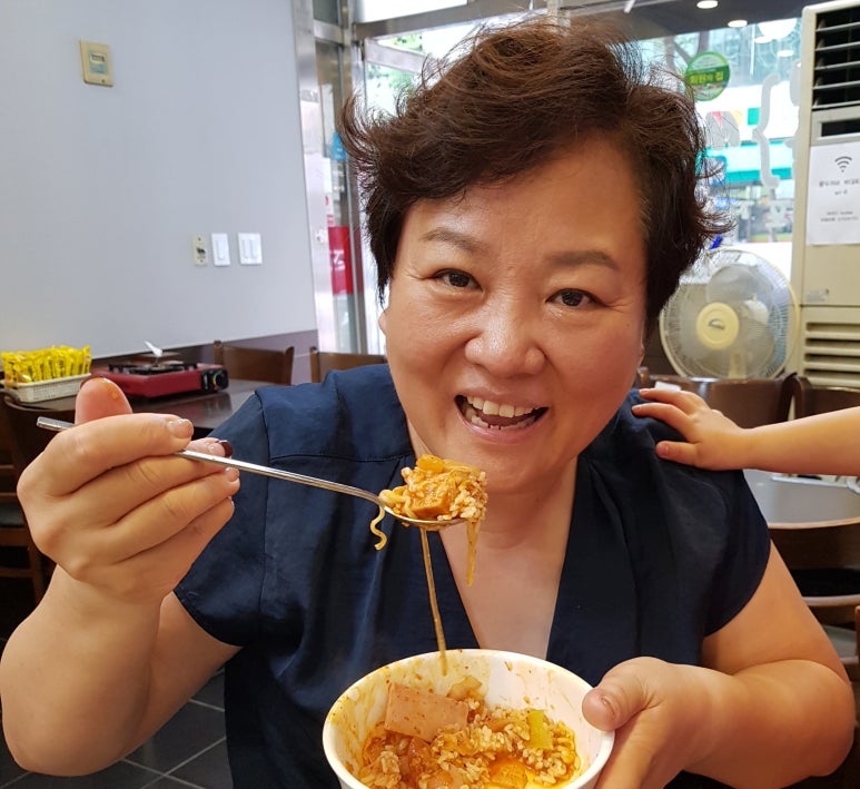 왕두꺼비부대찌개 이미지