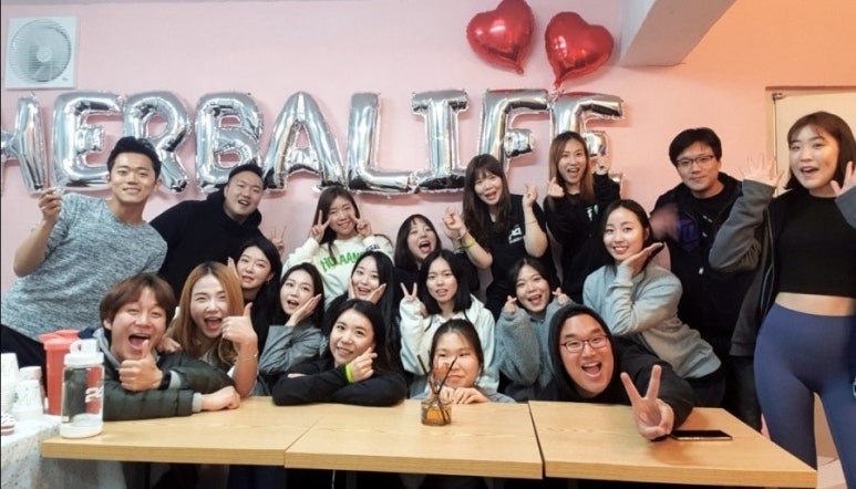 점핑홀릭 이미지