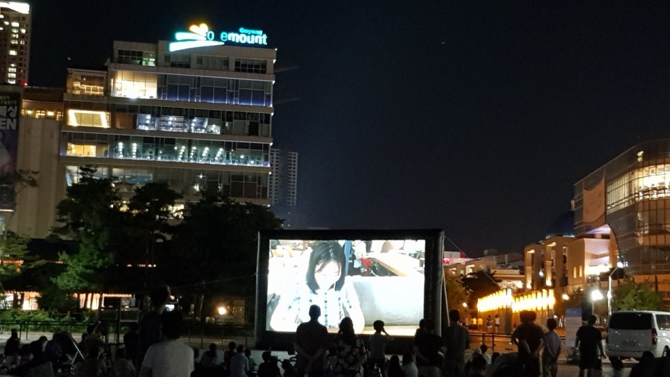 발리노래광장 이미지