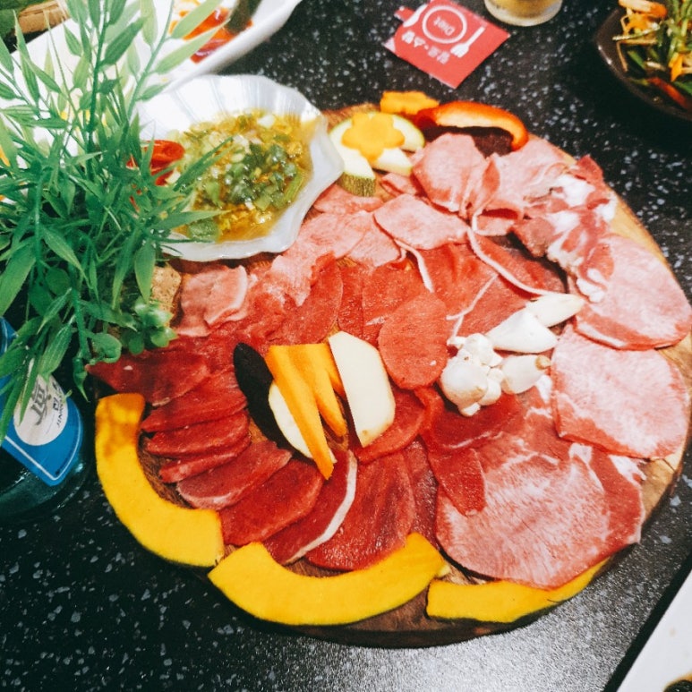 우설 삼겹집 이미지