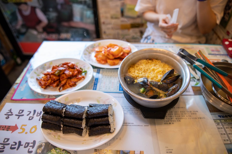 해물충무김밥 이미지