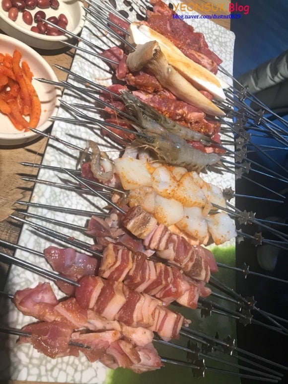 먹고보자무한리필양꼬치 이미지